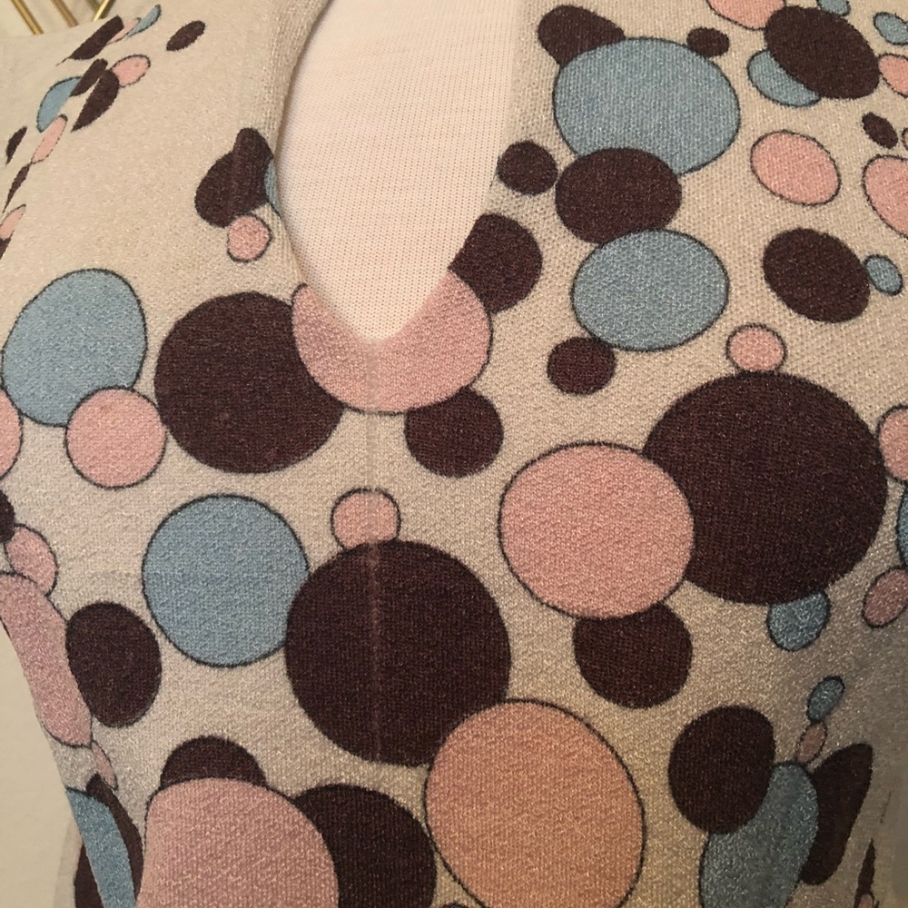 Vintage Mod Sleeveless Blouse - Picture 2 of 6